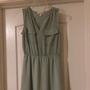Green polka dot dress!